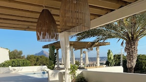 Apartment | Outdoor dining - 2 and 2 -bed Apartment in Javea (Javea)
