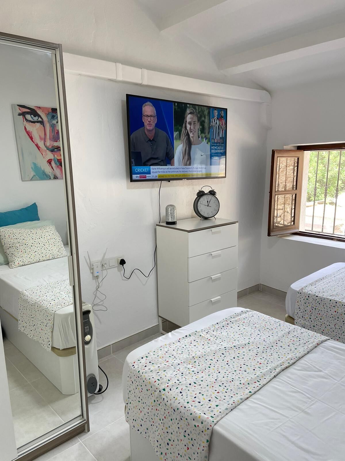 3 bedrooms, free WiFi, bed sheets