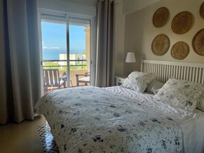 Leilighet | 2 soverom, strykejern/-brett, wi-fi (inkludert) og sengetøy