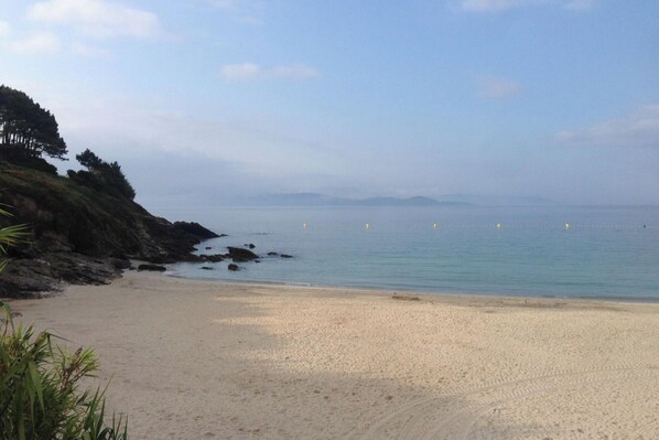 Beach - Portonovo Apt Sleeps 4 Near Beaches (Sanxenxo)