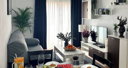 Valencia Oasis Retreat - 2 Bedroom Apartment