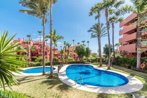 Apartment | Pool