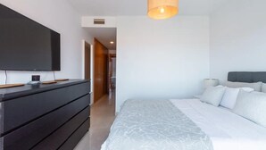 Unclassified image, 2 of 33, button - Luxury Penthouse in Estepona With 3 Bedrooms (Estepona)