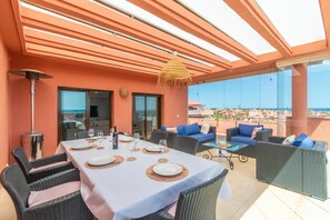 Apartment | Dining