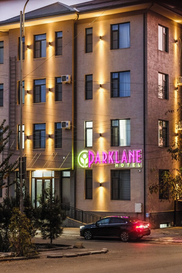 Exterior - Parklane Hotel (Tashkent)