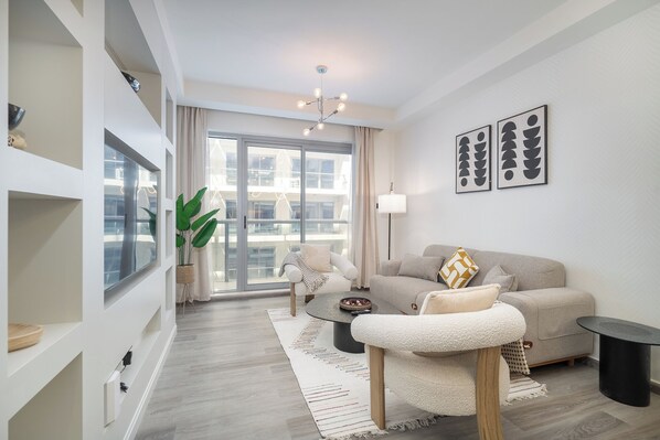 Elite Apartment, Balcony, Ocean View | Living area | Smart TV - NEW Listing Just Renovated Beach Laguna (Ras Al Khaimah)