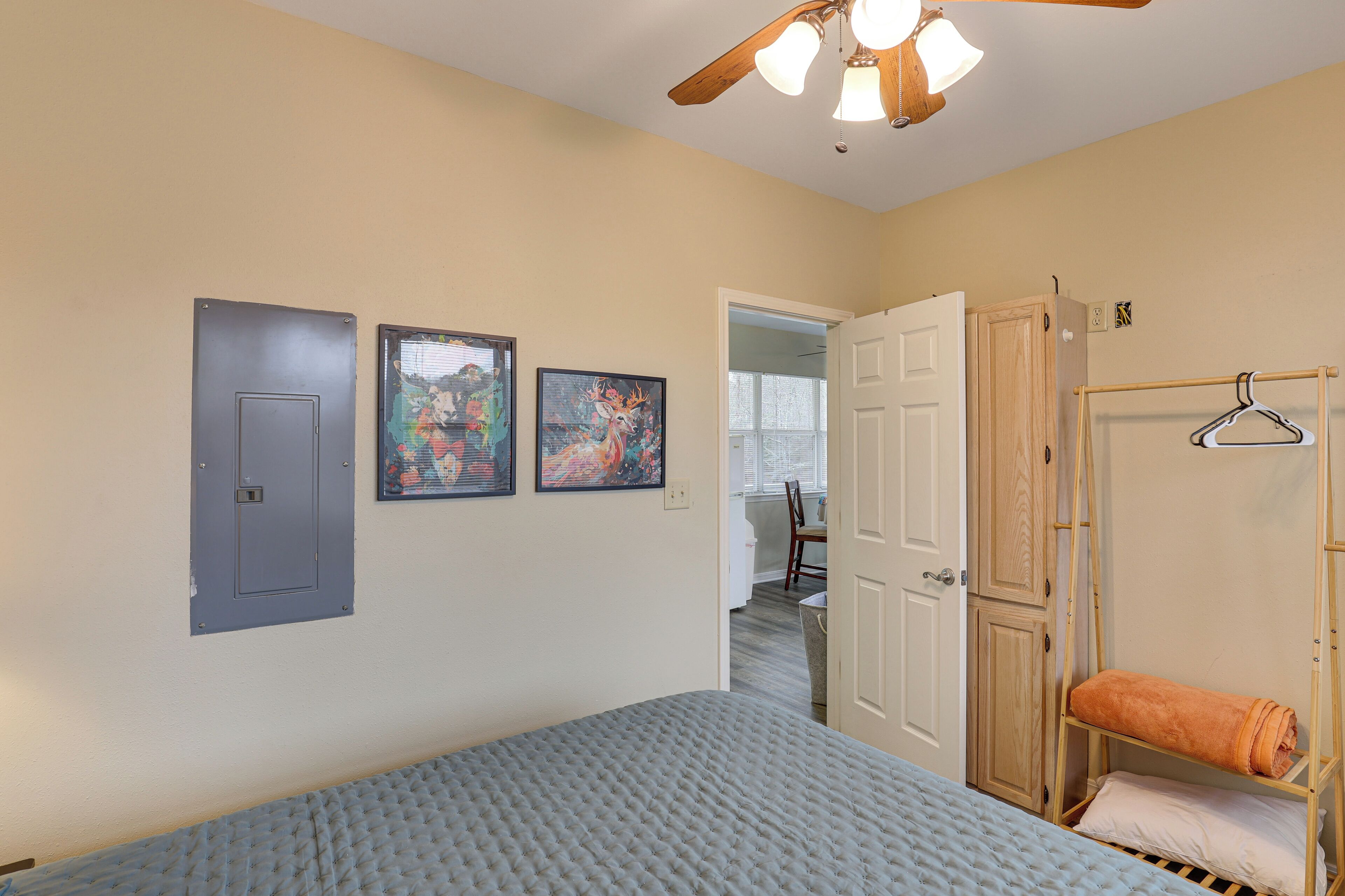 House (4 Bedrooms) | Interior