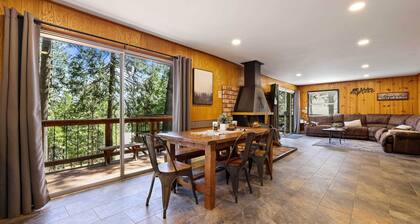 6 Mi to Pinecrest Lake: Cozy Cabin in Cold Springs