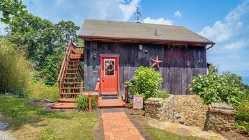 Apartment (0 Bedroom) | Interior