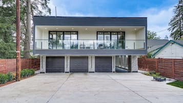 Rumah (2 Bedrooms) | Interior