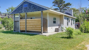 Cottage (2 Bedrooms) | Interior