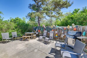 Cottage (2 Bedrooms) | Interior - Coastal Truro Cottage - Close to Beaches & Ptown! (North Truro)