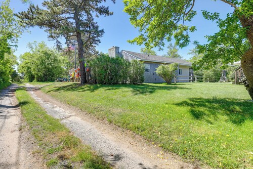 Close to Beach & P-town! Cottage w/ Bay Views
