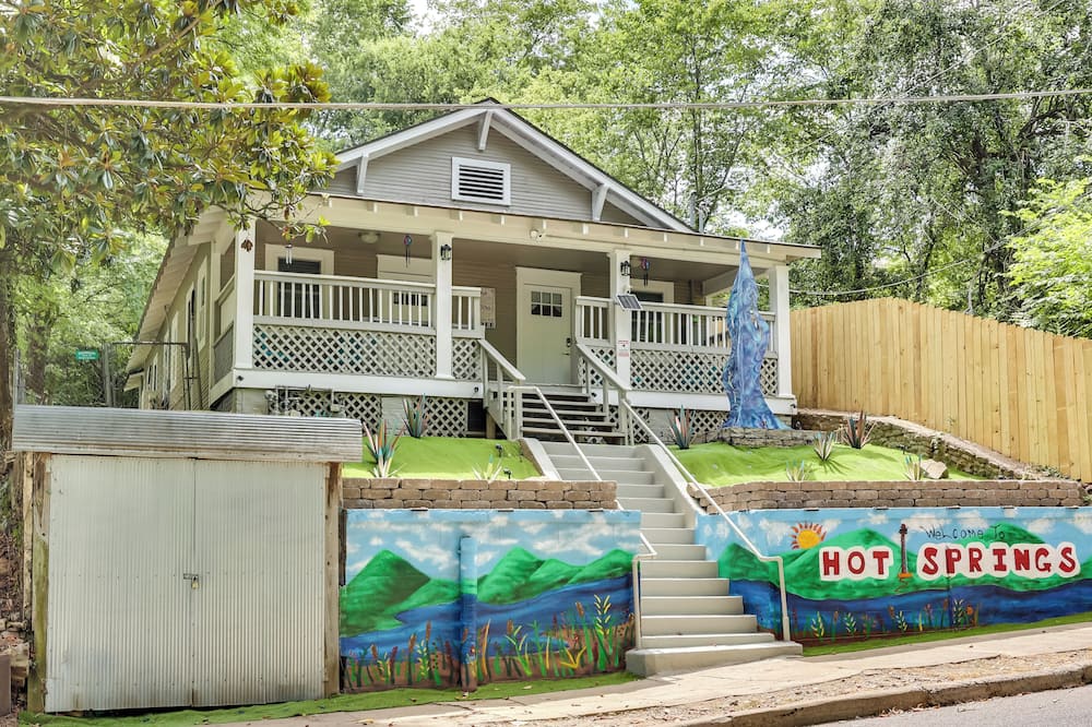 Pet-friendly Home, Near Hot Springs National Park! - Hot Springs, AR