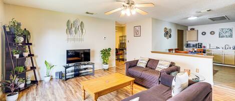House (3 Bedrooms) | Front of property