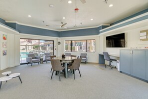 Interior - Patio & Pool Access: Lake Havasu City Gem (Lake Havasu City)