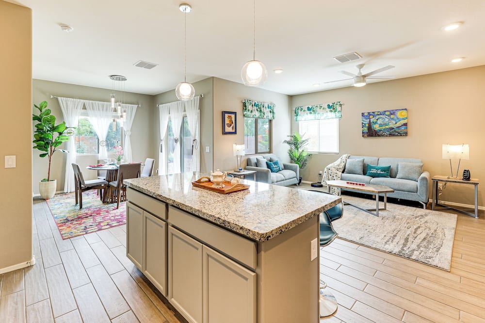 Quiet Casa Grande House Next to Villago Park! - Sacaton, AZ