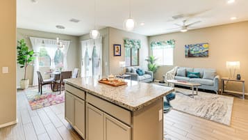 House (2 Bedrooms) | Interior