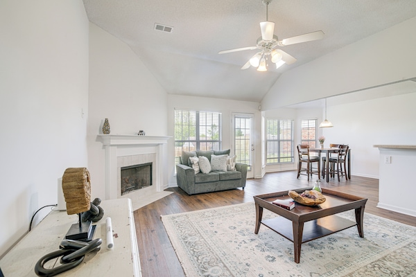 House (3 Bedrooms) | Front of property