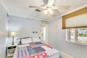 Interior - Lanark Village Vacation Rental w/ Outdoor Oasis! (Lanark Village)