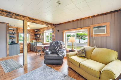 威斯康辛湖畔小屋，附甲板及景觀