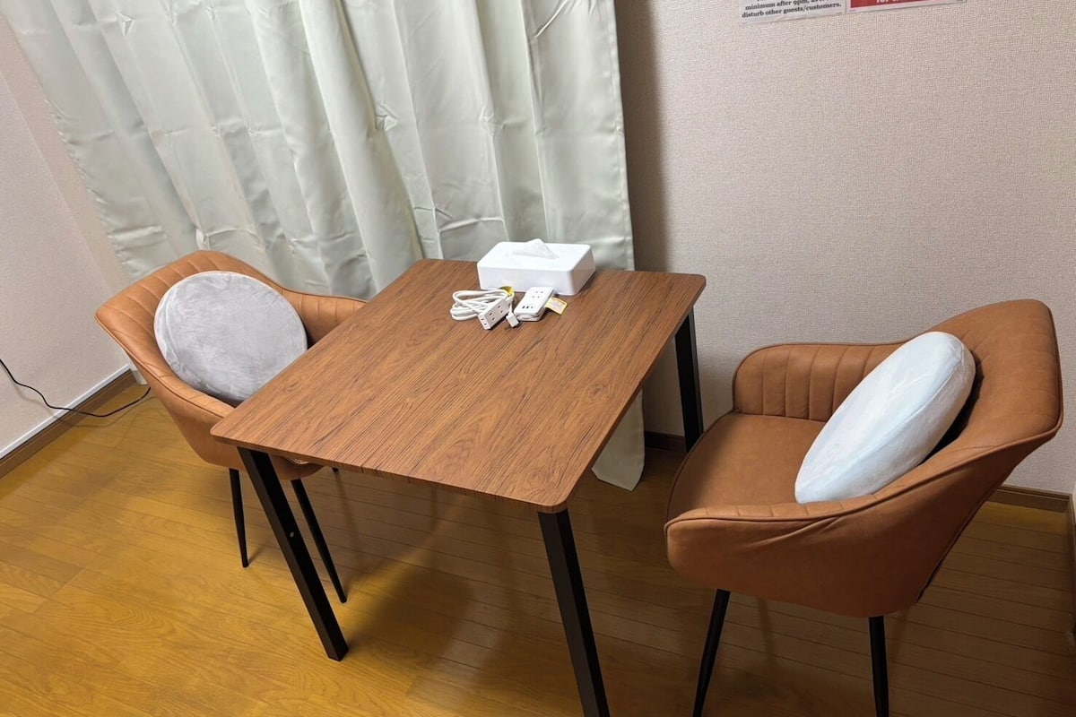 Apartamento básico, 1 habitación, no fumadores, cocina | 1 dormitorio, escritorio, cortinas opacas y wifi gratis