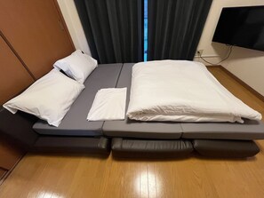 Economy Apartment | Individually decorated, individually furnished, blackout curtains - SF Heights (Tokyo)