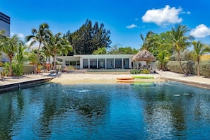 Photo non classée, 3 sur 80, bouton