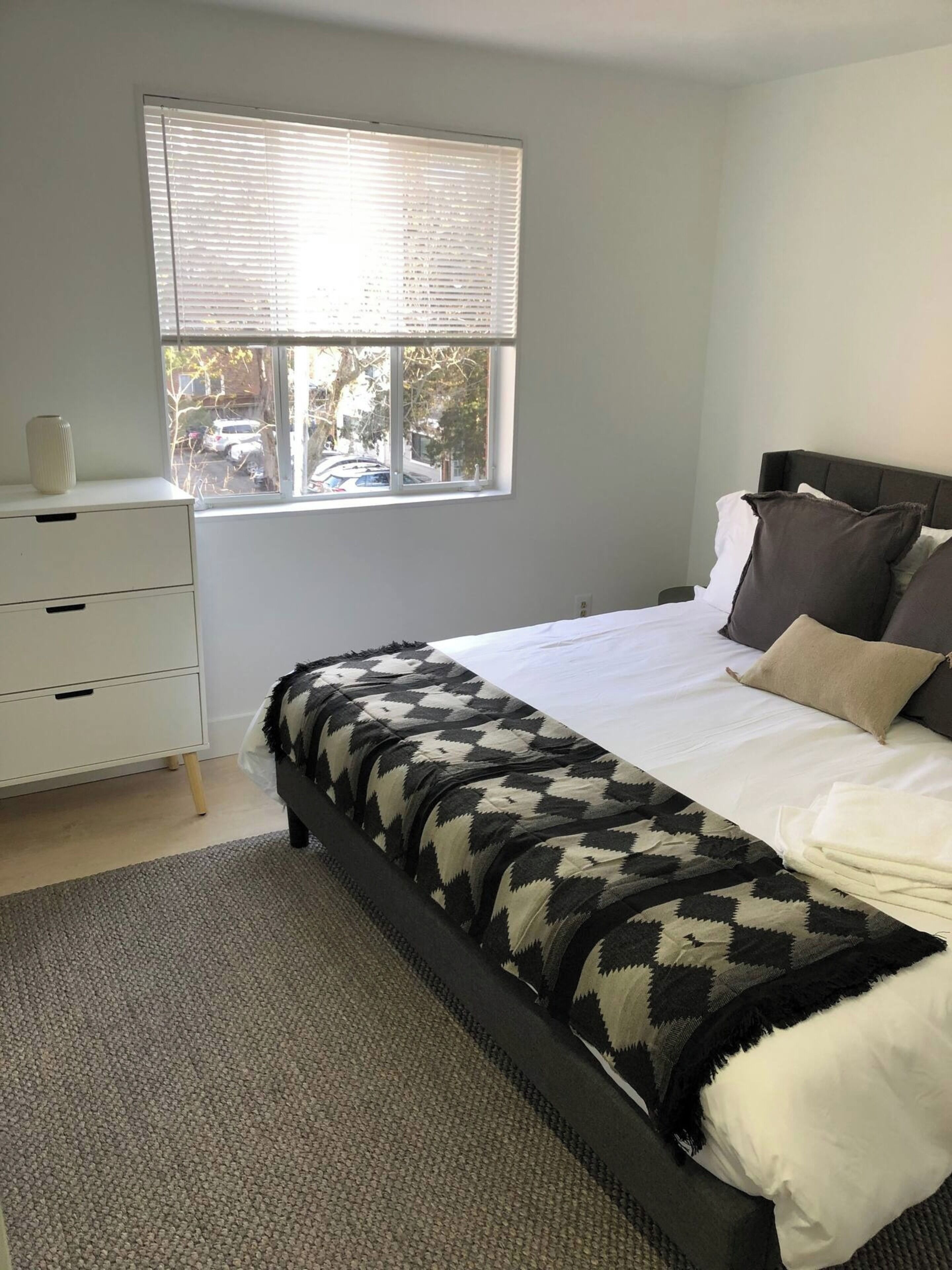 Exclusive Condo, 3 Bedrooms | 3 bedrooms, individually decorated, individually furnished, desk