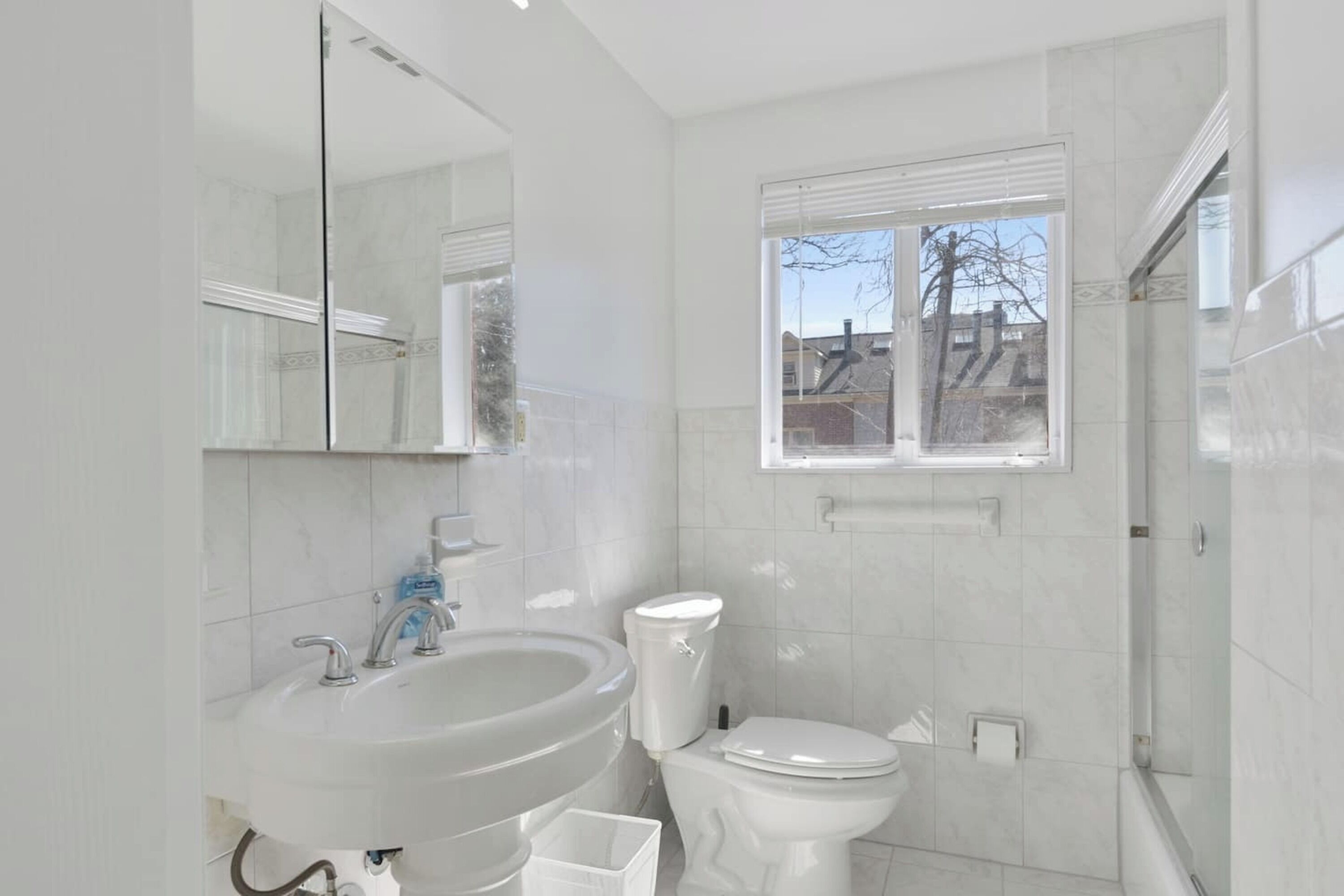 Signature Condo, 3 Bedrooms | Bathroom | Free toiletries, hair dryer, towels, soap