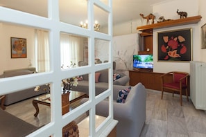 Interior - Classical 2 Bd Beauty Apt in Chalandri (Chalandri)