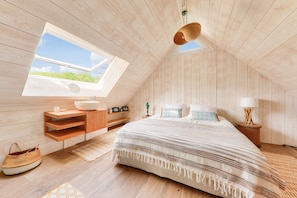 4 bedrooms, free WiFi