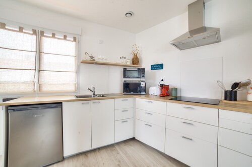 180m beach, lively area, studio for 2 people