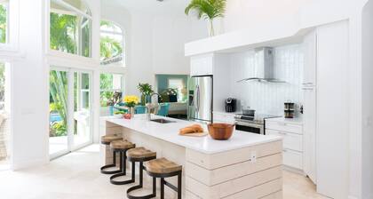 Waterfront Oasis W Boat Dock Heated Pool