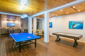 5 bedrooms