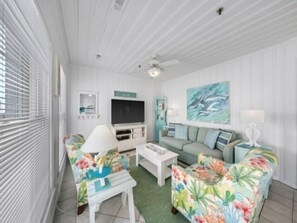Living area - Margaritaville 2 Bedroom Home by RedAwning (Carolina Beach)