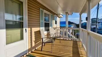 Villa, 2 Bedrooms | Property grounds