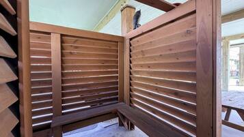 Maison, 3 chambres | Enceinte de lâhĂ©bergement