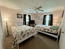 House, 3 Bedrooms | 3 bedrooms, free WiFi