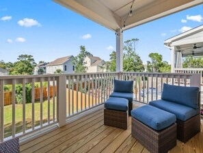 Duplex, 3 Bedrooms | Property grounds - Coral Cottage 3 Bedroom Duplex by RedAwning (Carolina Beach)