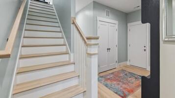 Villa, 3 Bedrooms | Interior