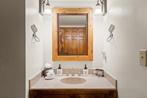 Studio, 1 Bedroom | Bathroom | Towels, shampoo - Adobe Village Studio Suite- Painted Desert 1 Bedroom Condo by RedAwning (Sedona)