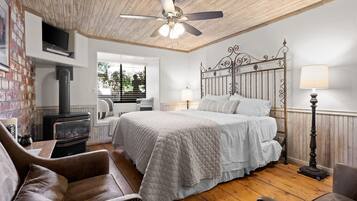 Condo, 1 Bedroom | 1 bedroom, free WiFi