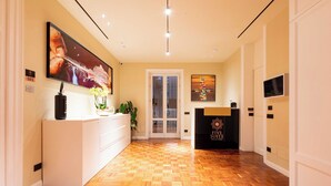 Reception - Five Suite (Palermo)
