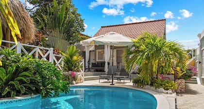 NEW! Historical country house Kranshi, Otrobanda, downtown Willemstad