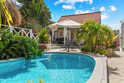 NEW! Historical country house Kranshi, Otrobanda, downtown Willemstad