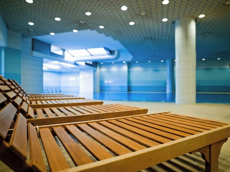 Una piscina techada