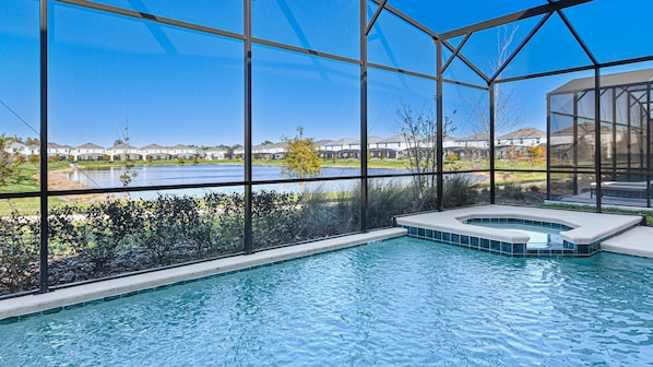 Una piscina riscaldata