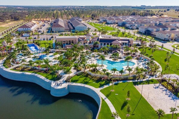 Exterior - Last Minute Disney! Private Pool, Hot Tub, Game Room & Themed Bedrooms. Book Now! #66065 (Orlando)