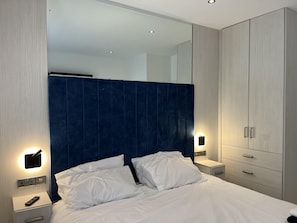 Casa rural | 2 dormitoris, planxa i posts de planxar, wifi gratuïta i roba de llit